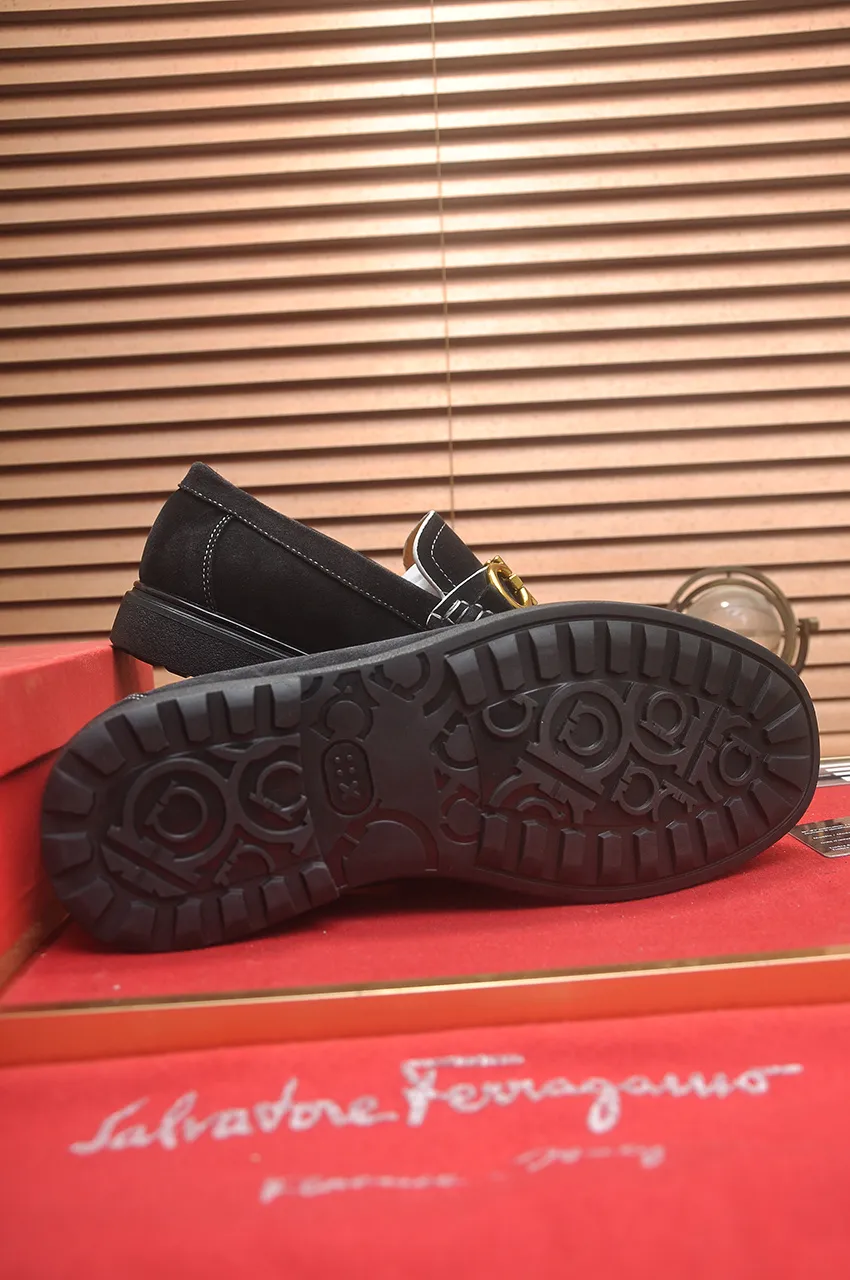 Men's shoes 💰440💶[Ferragamo/Ferragamo] The latest model in the counter. Original imported high-quality cowhide with open sides + imported 🐂 water-dyed cowhide lining + original luxury metal buckle + original combined outsole. No pressure for comparison. 38--45 (45 is custom-made and cannot be returned or exchanged)
